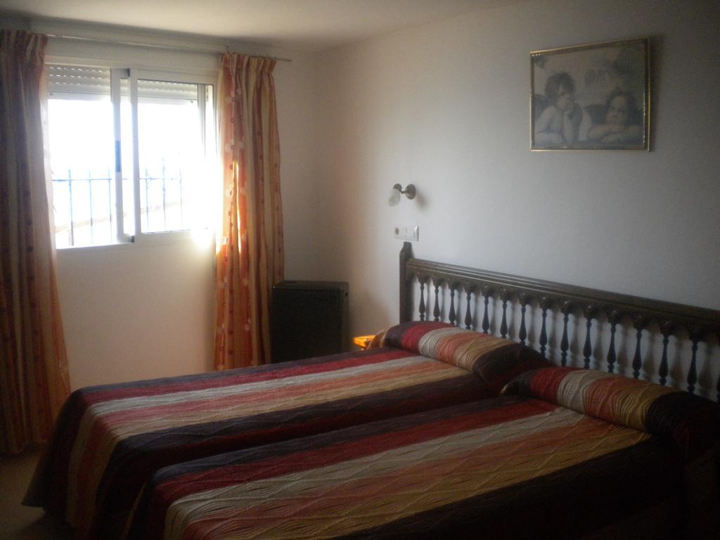 Apartamentos Los Pinos Calpe Exteriör bild