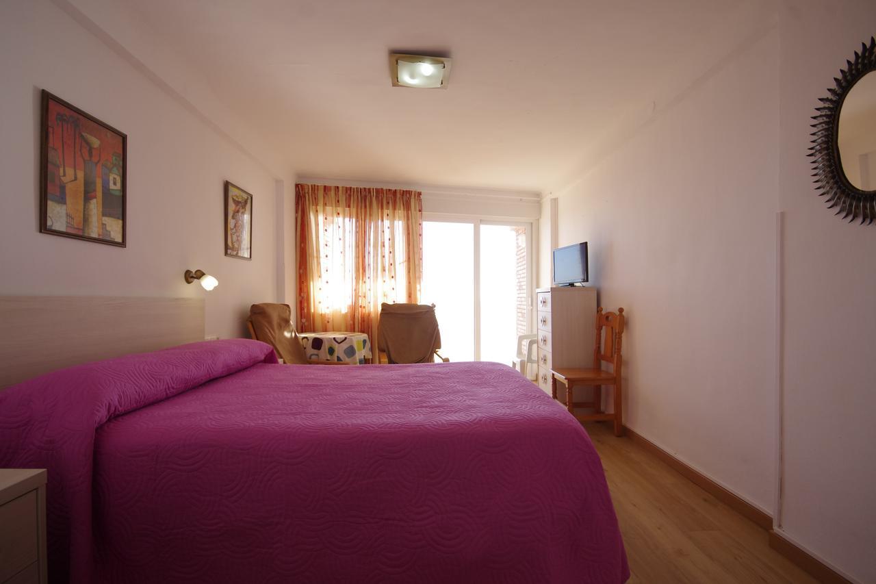 Apartamentos Los Pinos Calpe Exteriör bild